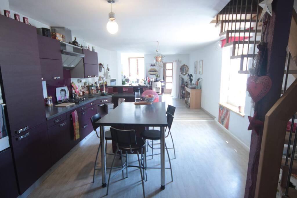Appartement 90 M2 Vic-sur-Seille Exterior photo